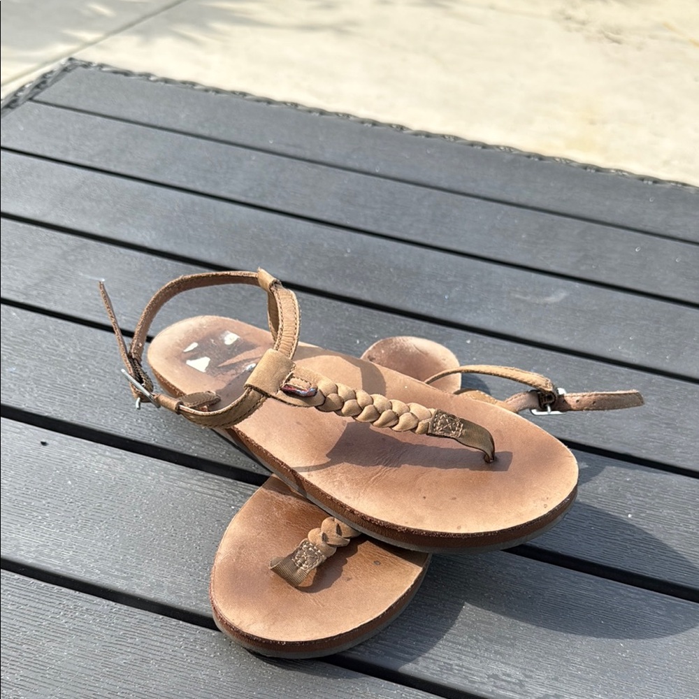 Rainbow Tan Sandals Classic Thong Style